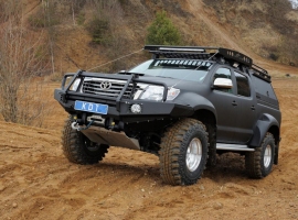Багажник экспедиционный - Toyota Hilux Arctic Trucks